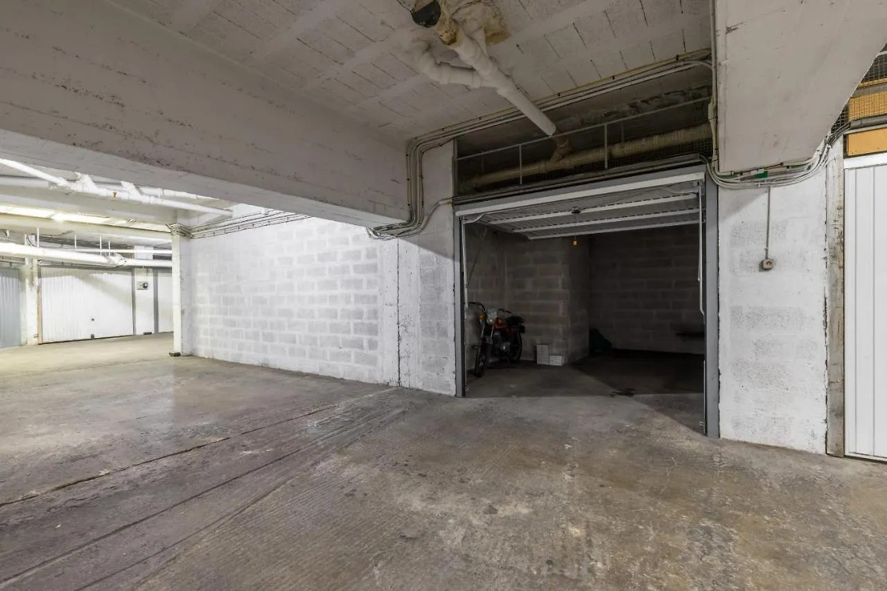 Apartment Open View Studio & Garage Nice